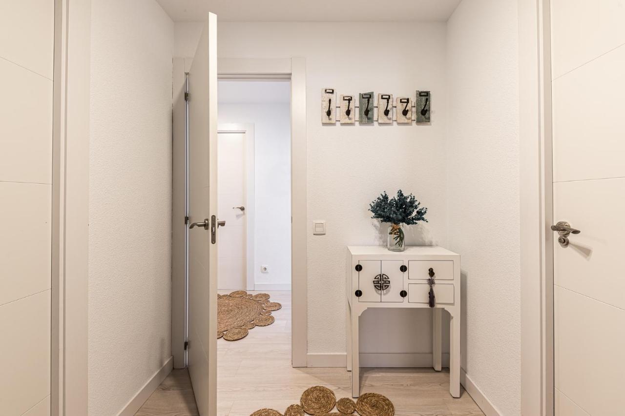 Bnbholder Terrace, Pool & Gym Las Tablas Apartamento Madrid